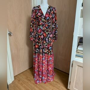 Vince Camuto Floral Maxi Dress | Size 2 | V-Neck Long Sleeve Boho